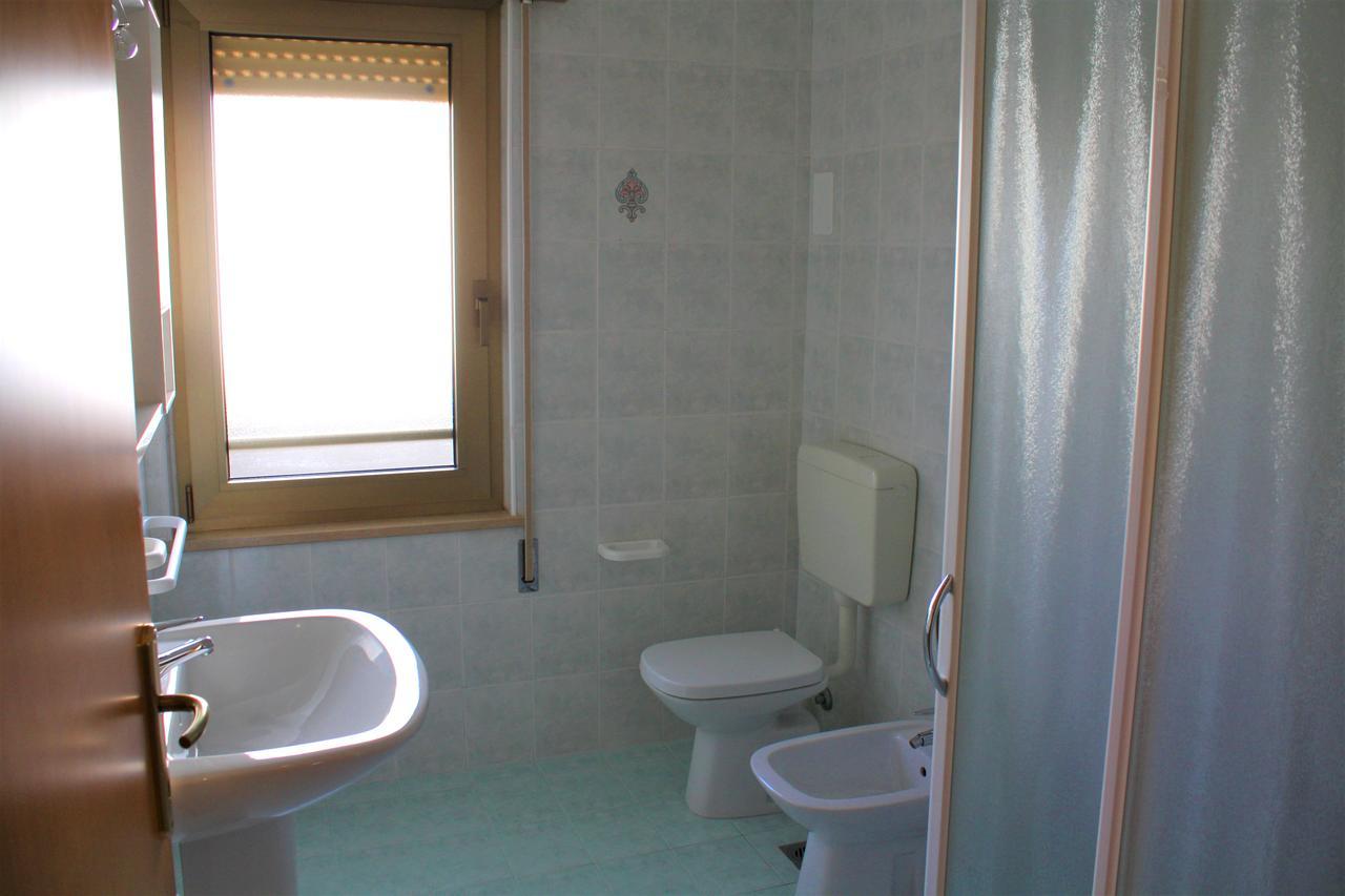 Villa Nodari Lignano Sabbiadoro Bagian luar foto
