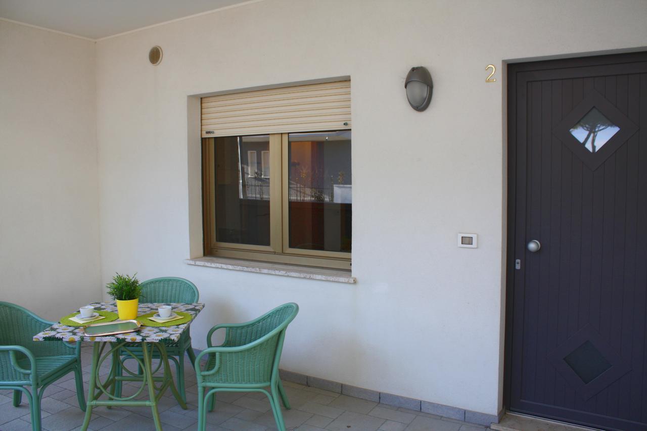 Villa Nodari Lignano Sabbiadoro Bagian luar foto