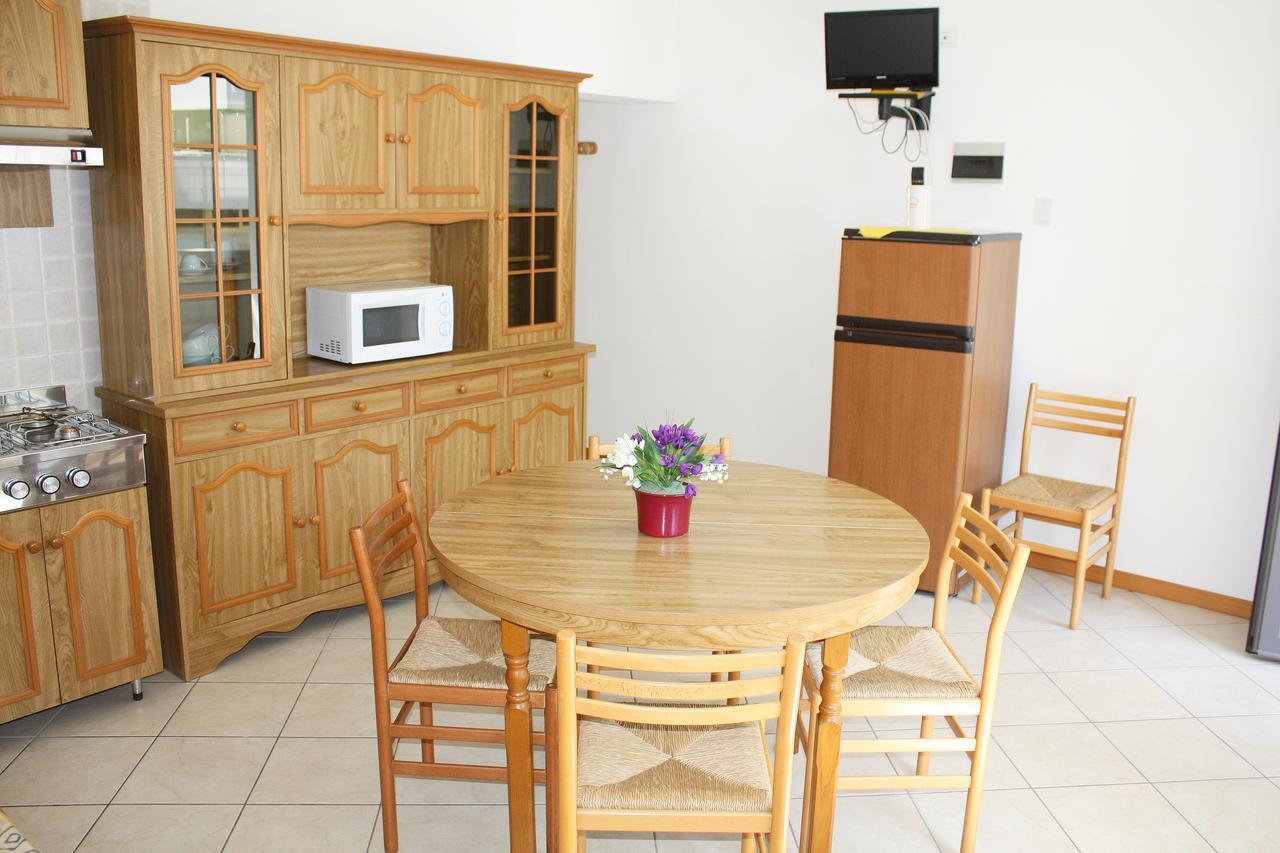 Villa Nodari Lignano Sabbiadoro Bagian luar foto