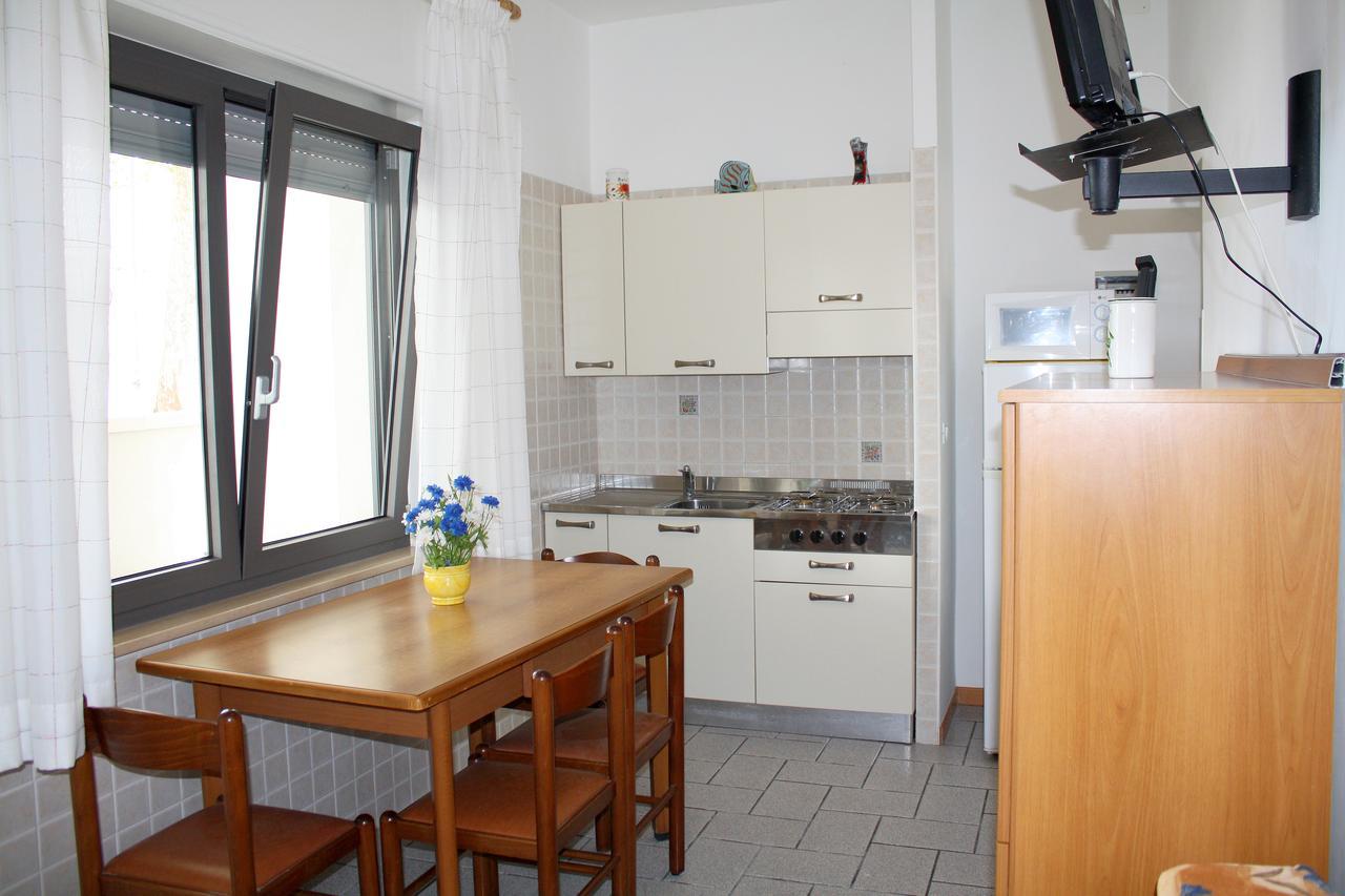 Villa Nodari Lignano Sabbiadoro Bagian luar foto